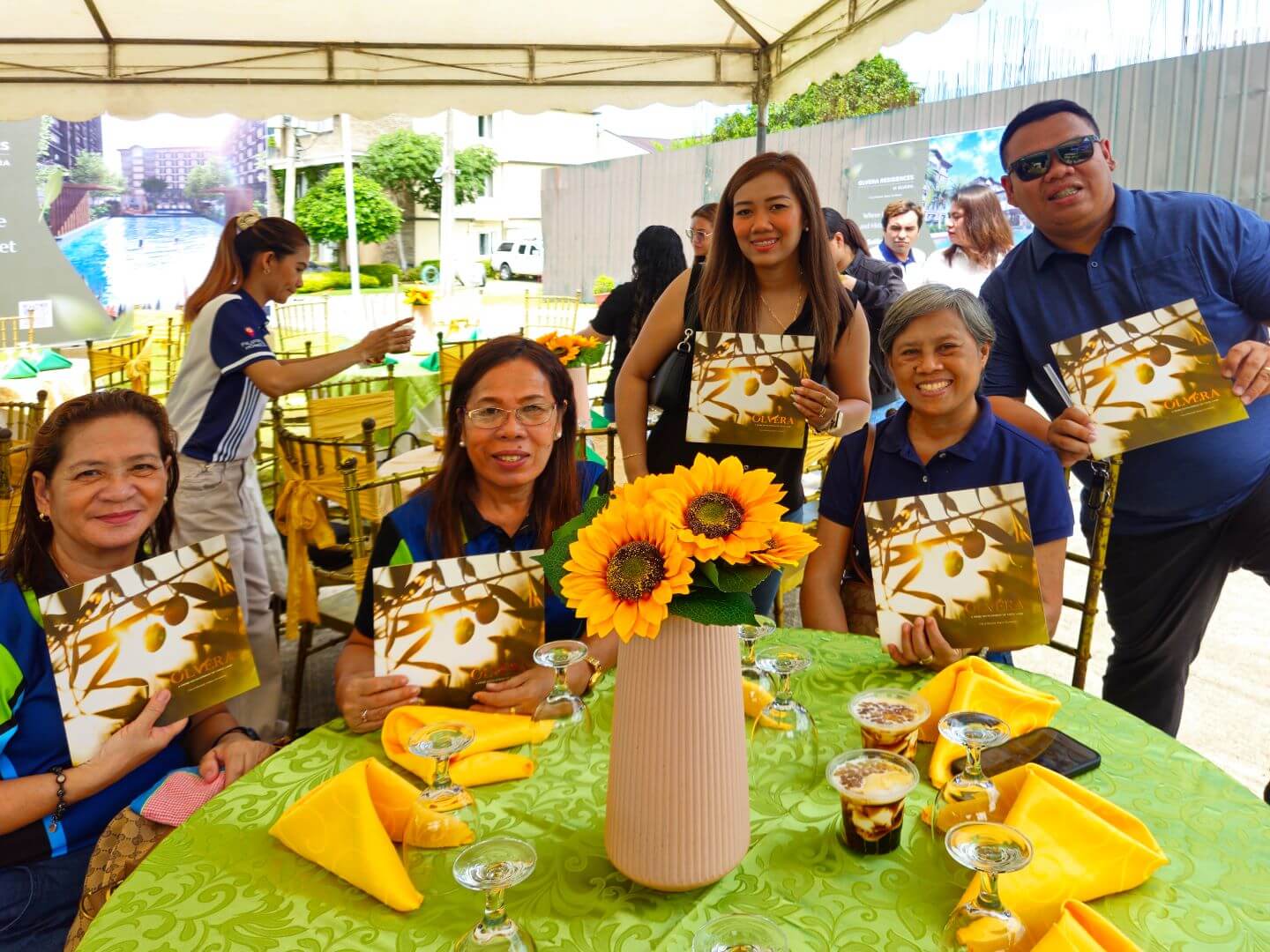 This image has an empty alt attribute; its file name is 004-groundbreaking-ceremony-olvera-residences.jpg